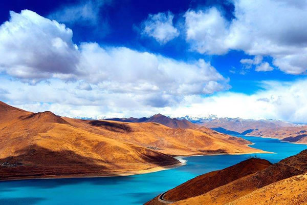 羊卓雍錯(cuò)半日游