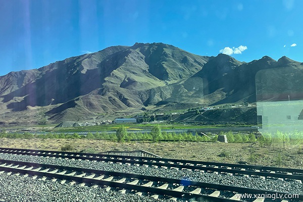 火車去西藏沿途的風景好看嗎