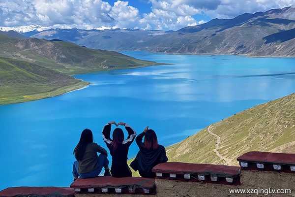 羊湖和羊卓雍錯寺同一個地方嗎