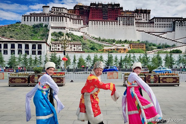 暑假從四川自貢去西藏旅游費用多少